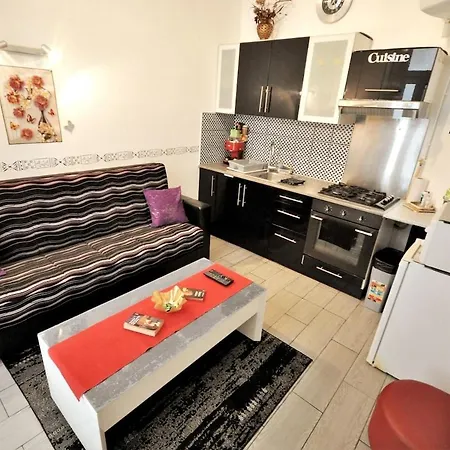 Appartamento Warm&comfortable In Montmartre Parigi